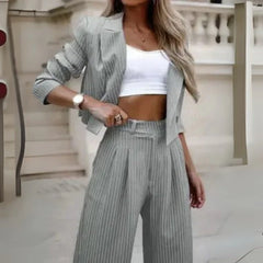 Aria – Ensemble Tailleur Deux Pièces Avec Blazer Et Pantalon Large