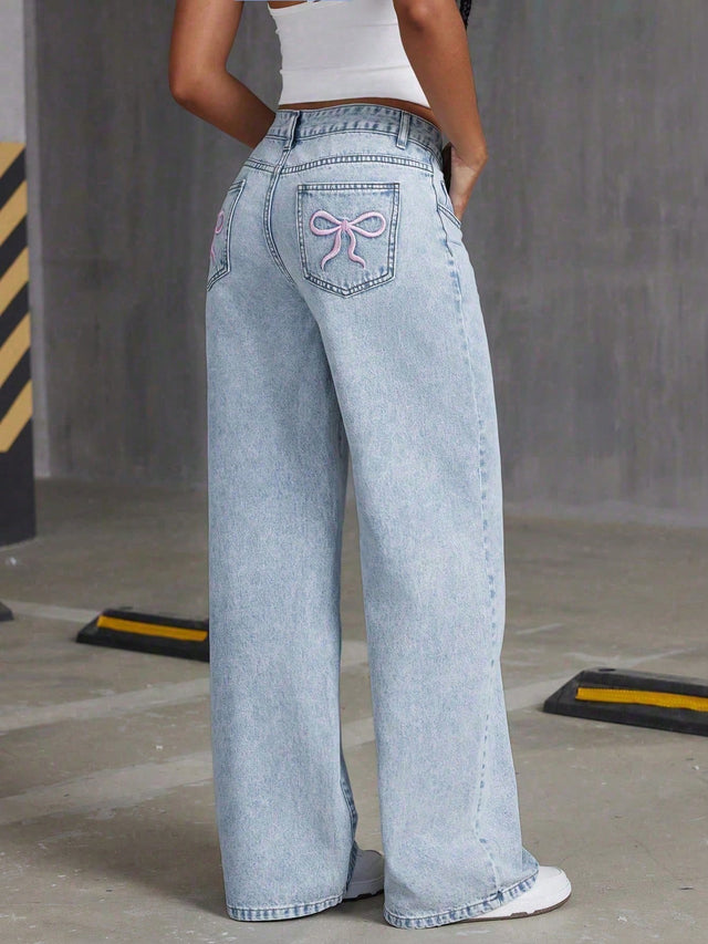 Teen Girl'S Loose Fit Versatile Bow Embroidered Straight Leg Denim Jeans Solid Color